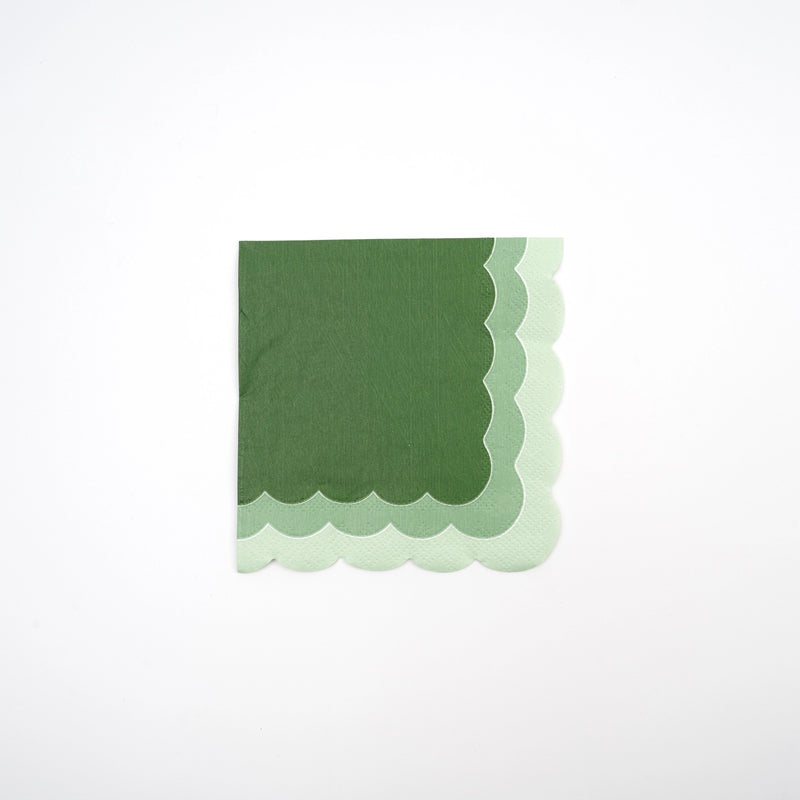 Green Ombre Scallop Beverage Napkins