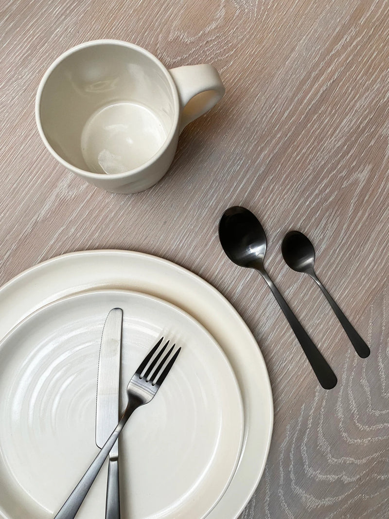 Pinch Dinner Plate - White