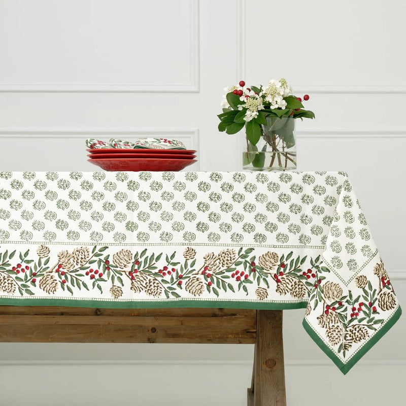 Christmas Garland Tablecloth (90 Round)