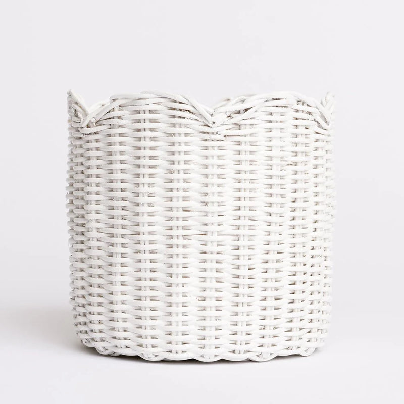 White Wicker Scalloped Nesting Containers