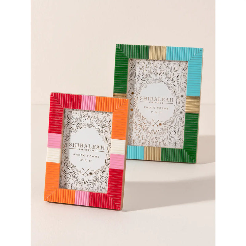 Viva Color Blocked Frame