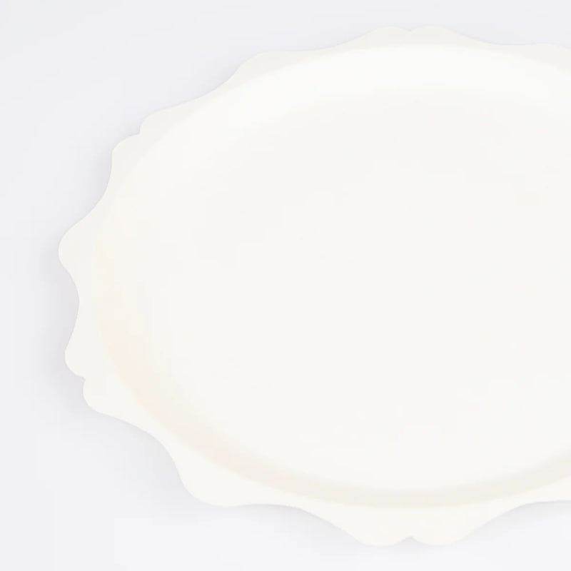 Cream Decorative Edge Compostable Dinner Plates