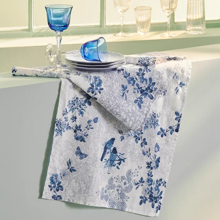 Voliere Bleu Table Runner