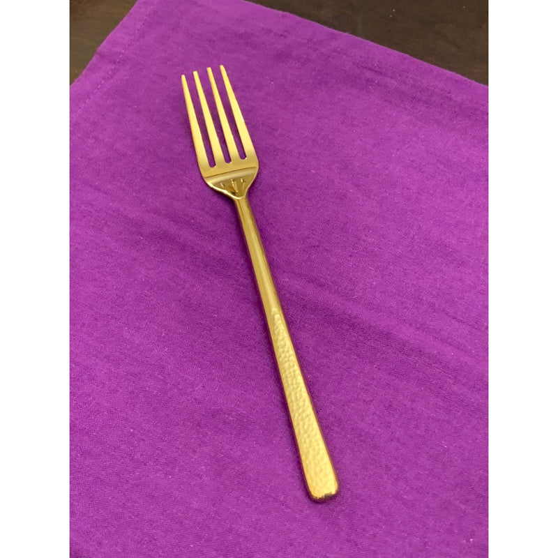 20 Piece Gold Flatware Set