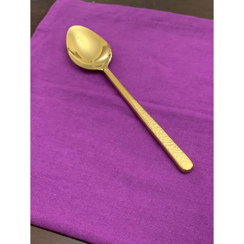 20 Piece Gold Flatware Set